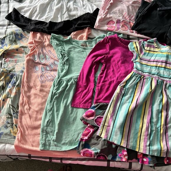 LOT of 4T 5T Girls Dresses Jogger Skort Pajama Sleeper Shirt Gymboree Old Navy - Picture 1 of 9